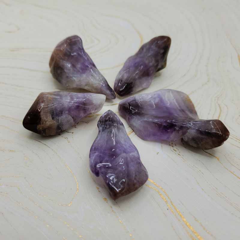 Red Capped Amethyst (Auralite) Points - Spiral Circle