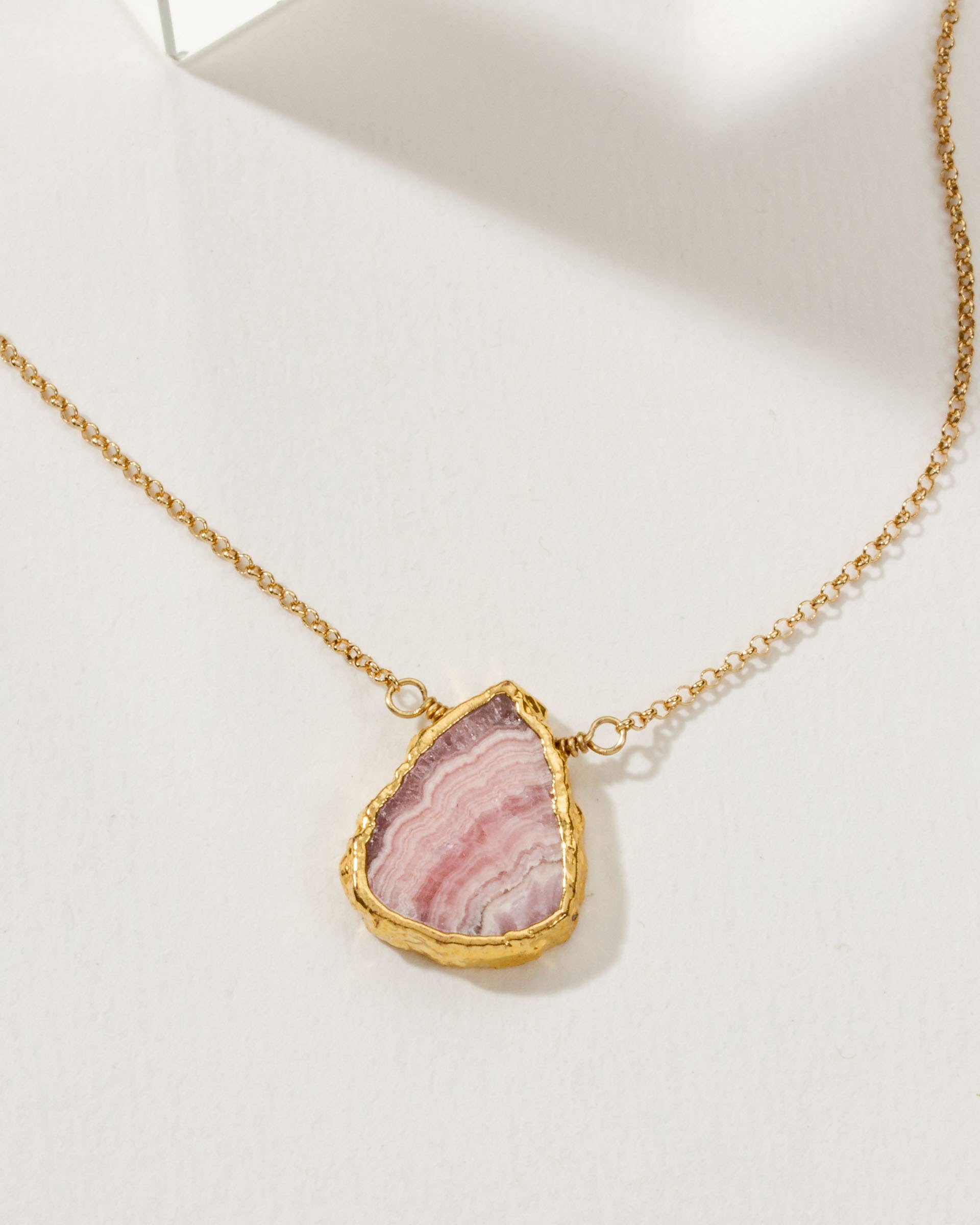 Earth, Wind and Fire Stone Necklace Gold | Rhodochrosite