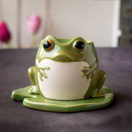16012 Frog on Lily Pad Metal Oil Burner - Spiral Circle