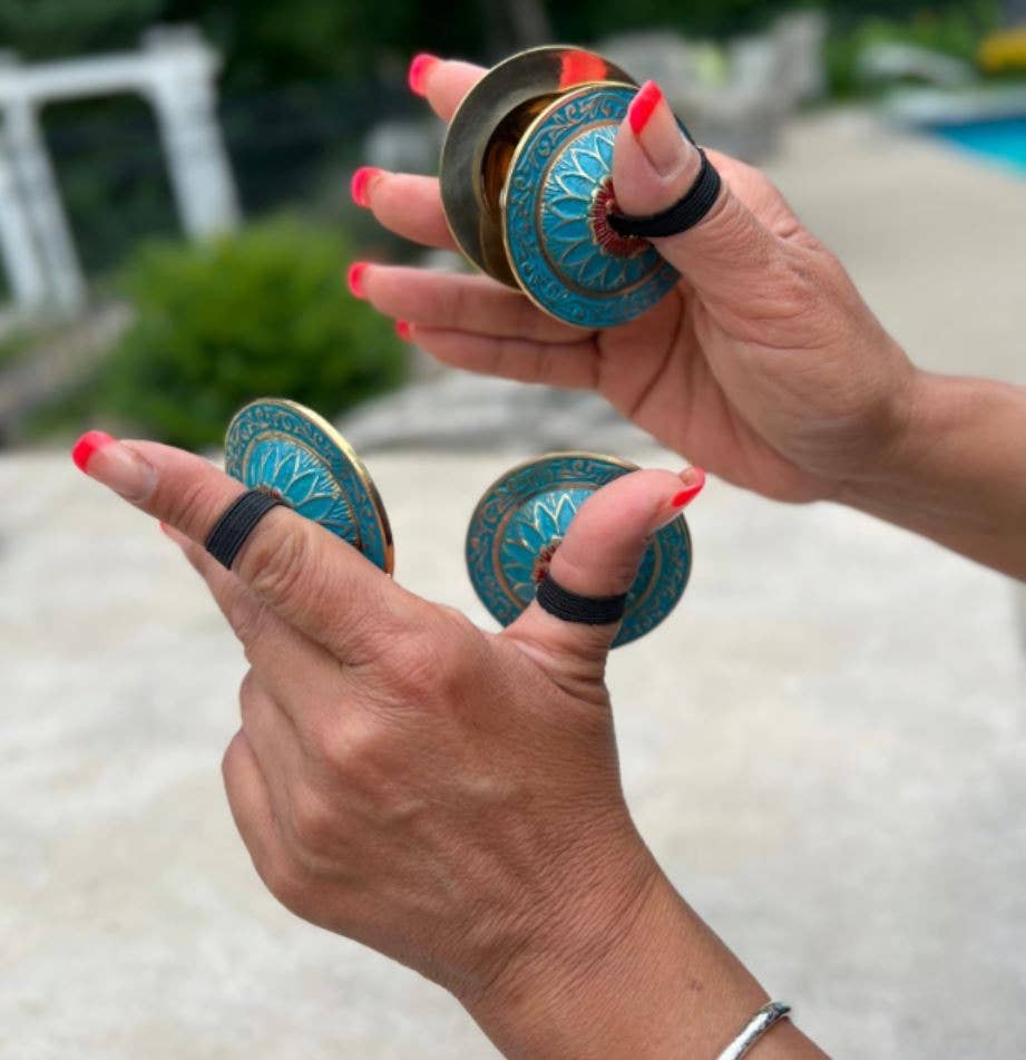 2 Pairs Brass Lotus Flower Finger Cymbals Zills for Belly Dancing - Spiral Circle