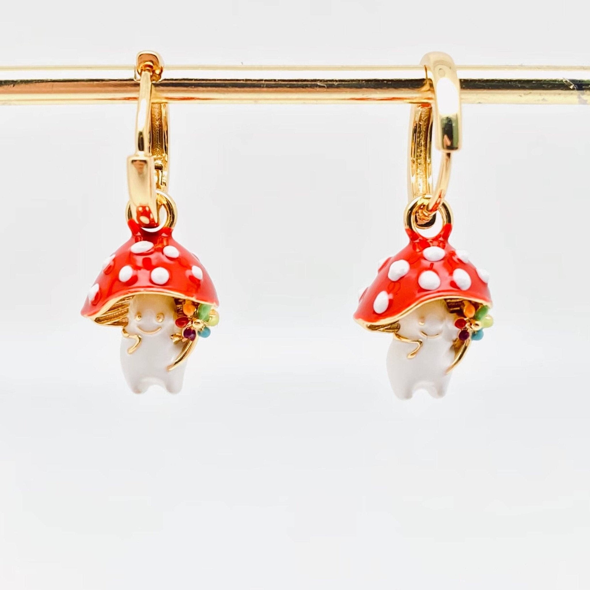 3D Enamel Cute Mushroom Huggie Hoop Earrings - Spiral Circle