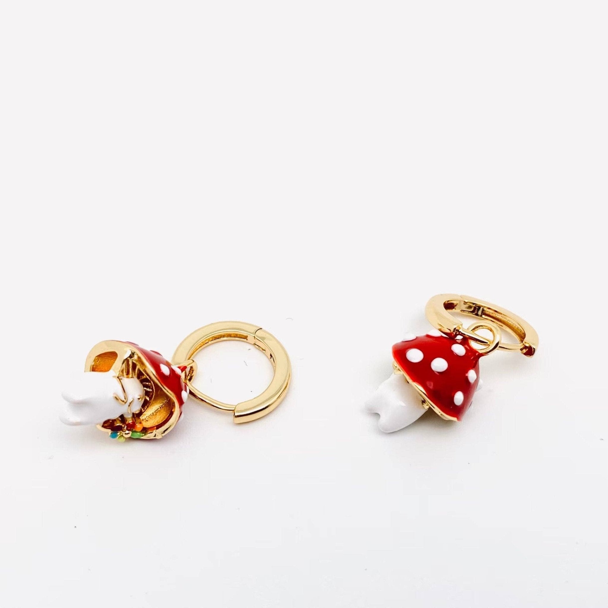 3D Enamel Cute Mushroom Huggie Hoop Earrings - Spiral Circle