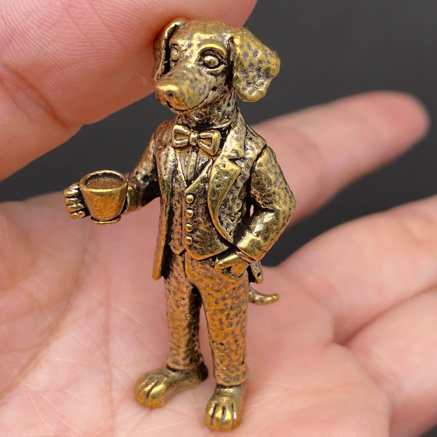The Dog Drinking Coffee Brass Crafts Desktop Ornaments