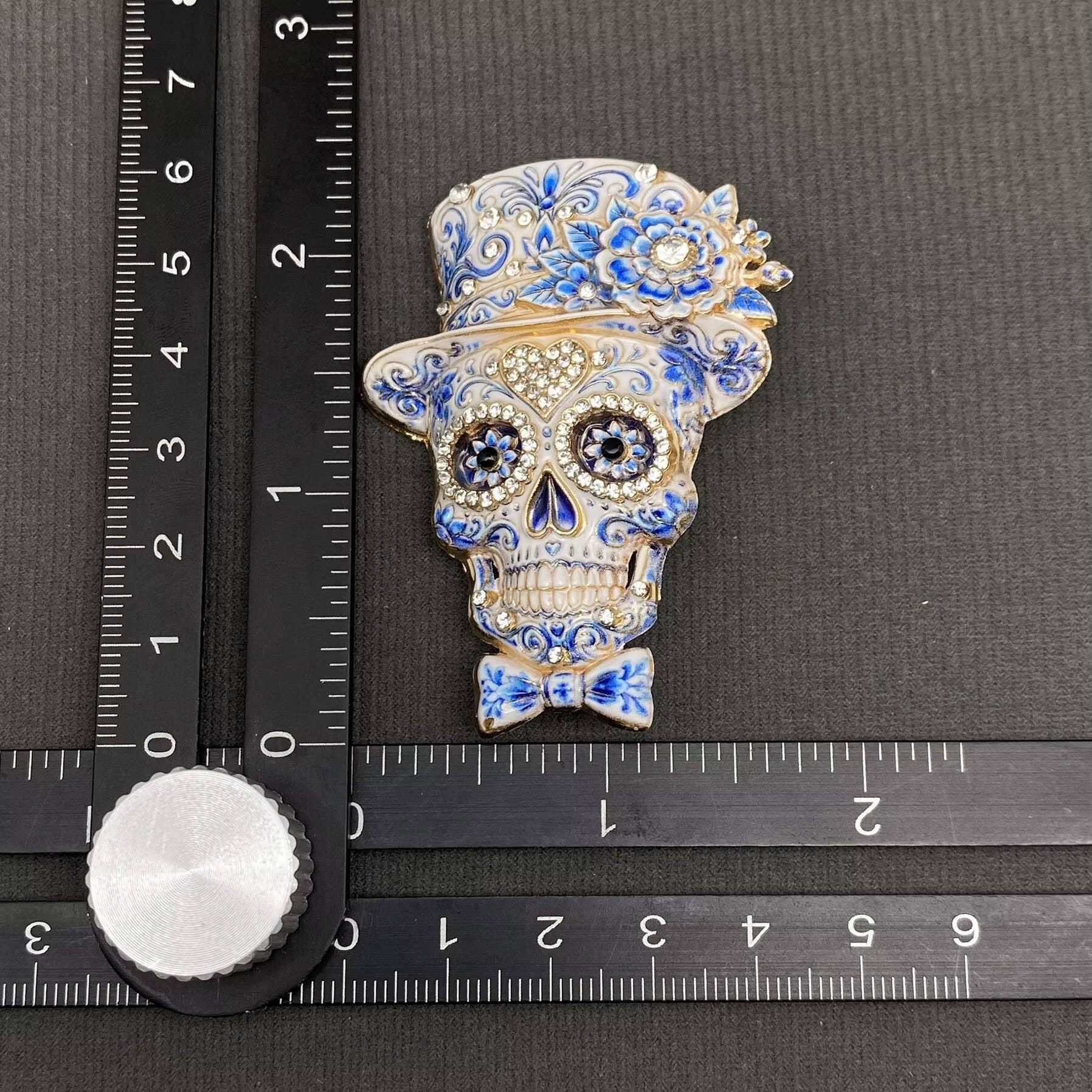 Halloween Skull With Top Hat Brooch