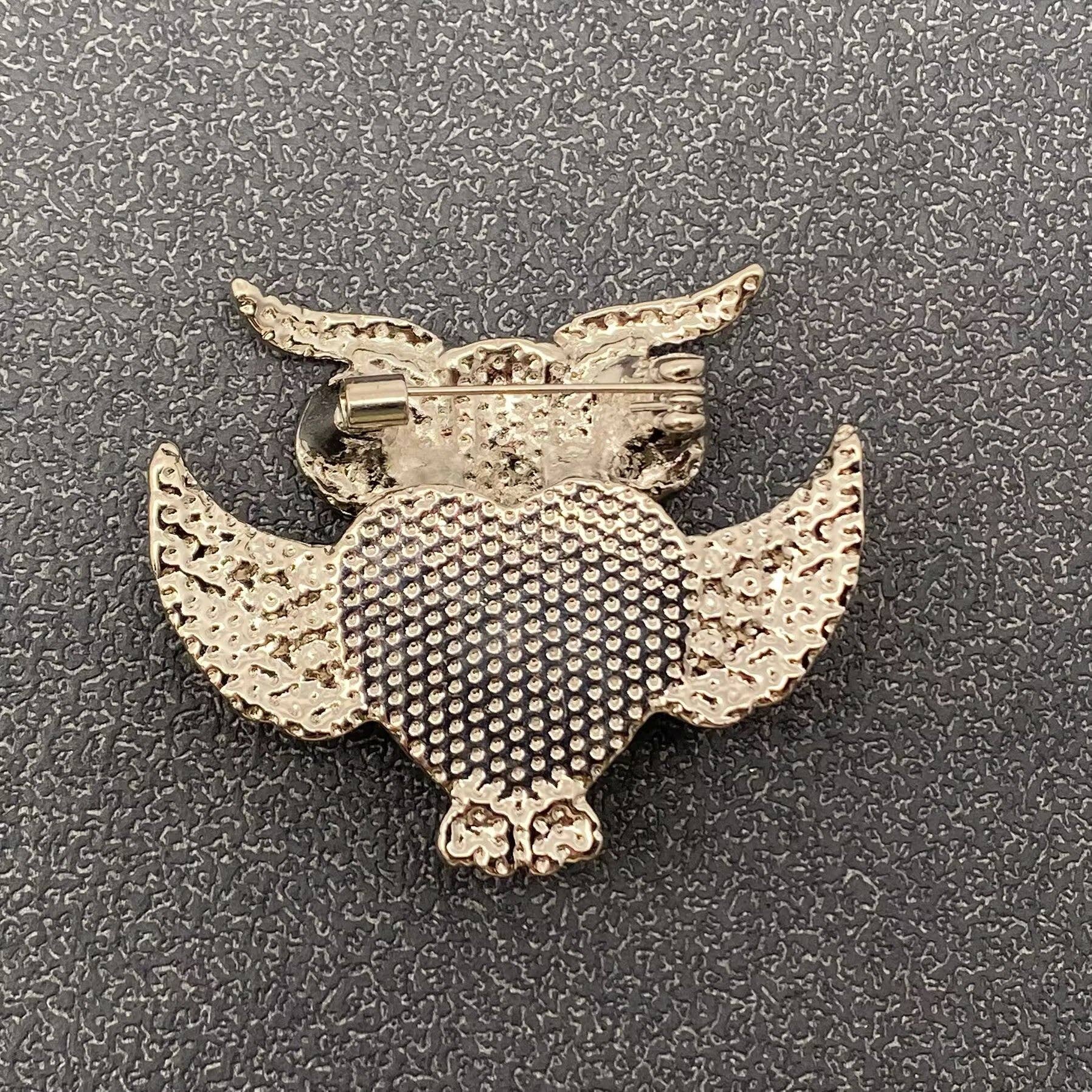 Abalone Shell Owl Silver Tone Cat Brooch - Spiral Circle