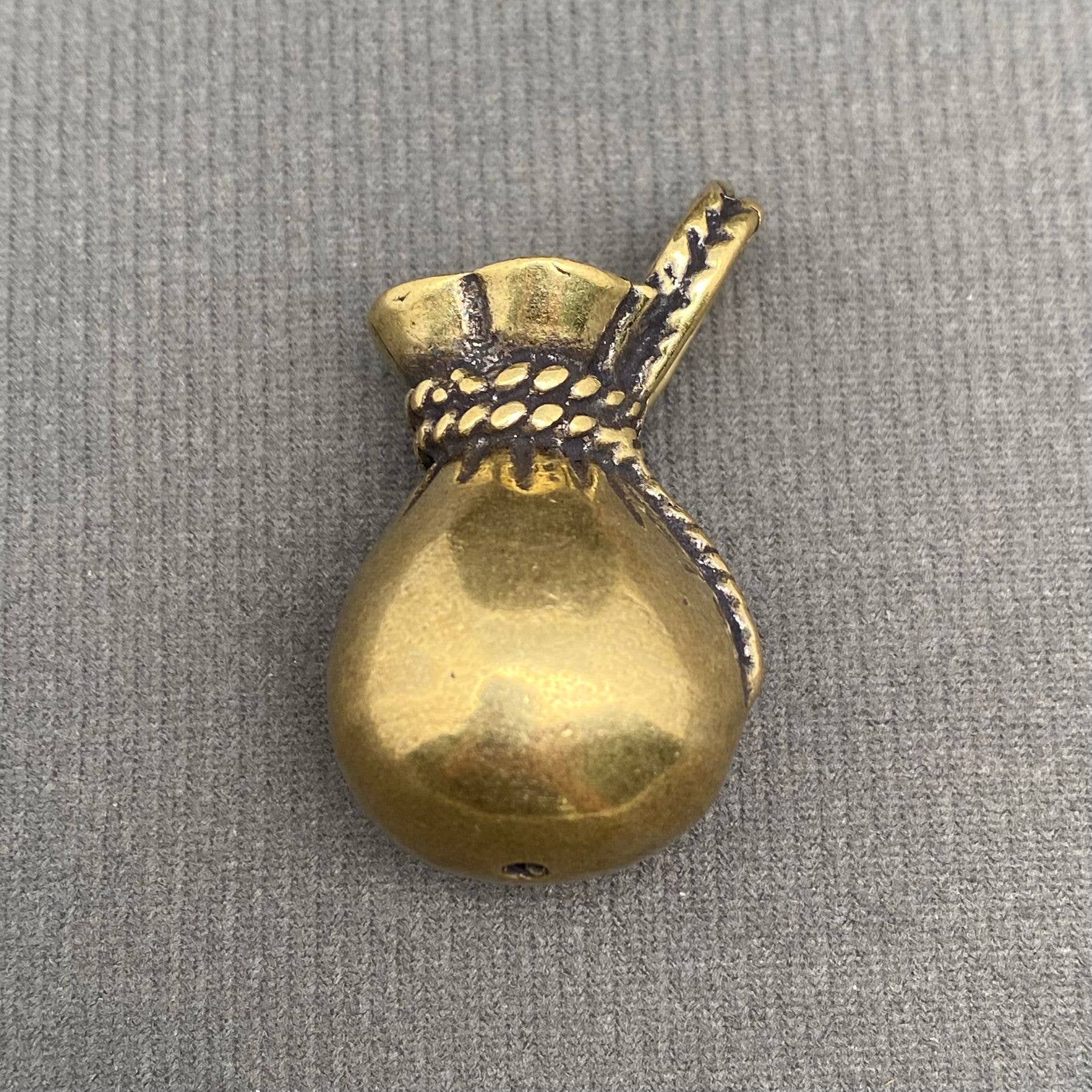 Dollar Bag | Brass Figurine