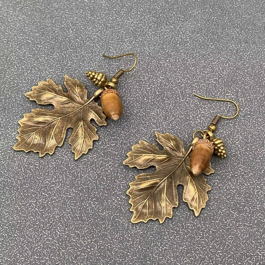 Acorn & Metal Maple Leaves Charm Dagnle Earrings - Spiral Circle
