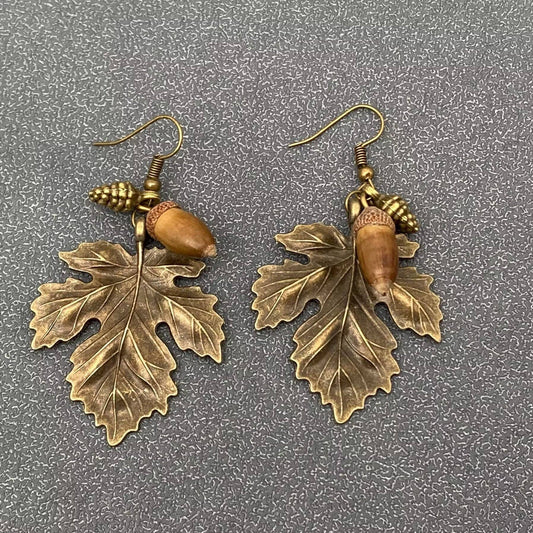 Acorn & Metal Maple Leaves Charm Dagnle Earrings - Spiral Circle