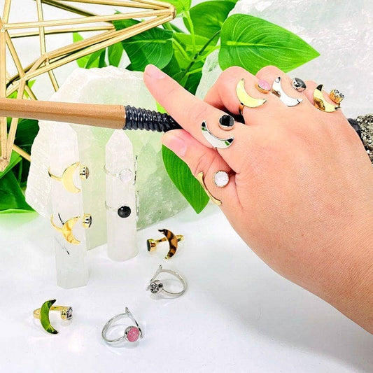 Adjustable Crystal Moon Rings - Spiral Circle