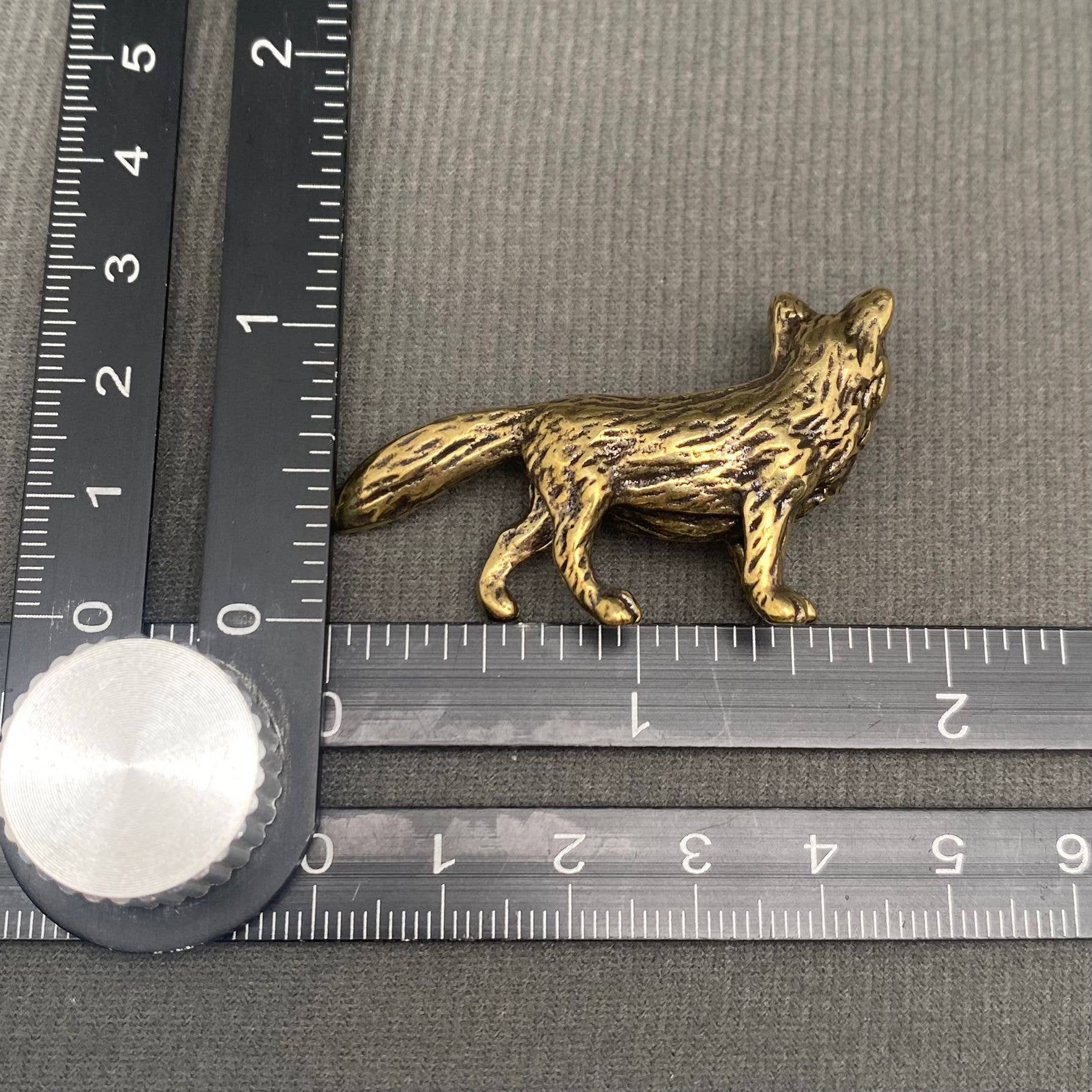 Alert Fox | Brass Figurine - Spiral Circle