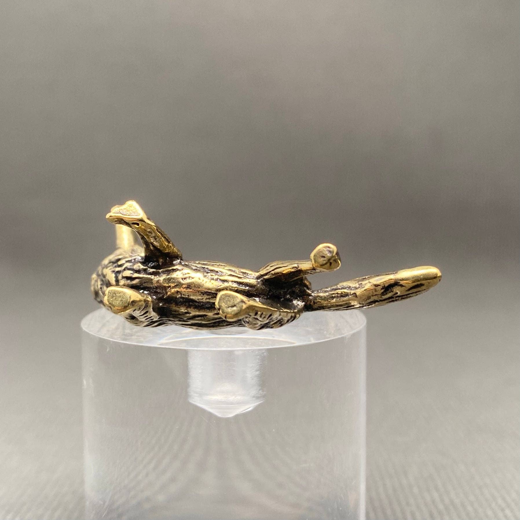 Alert Fox | Brass Figurine - Spiral Circle