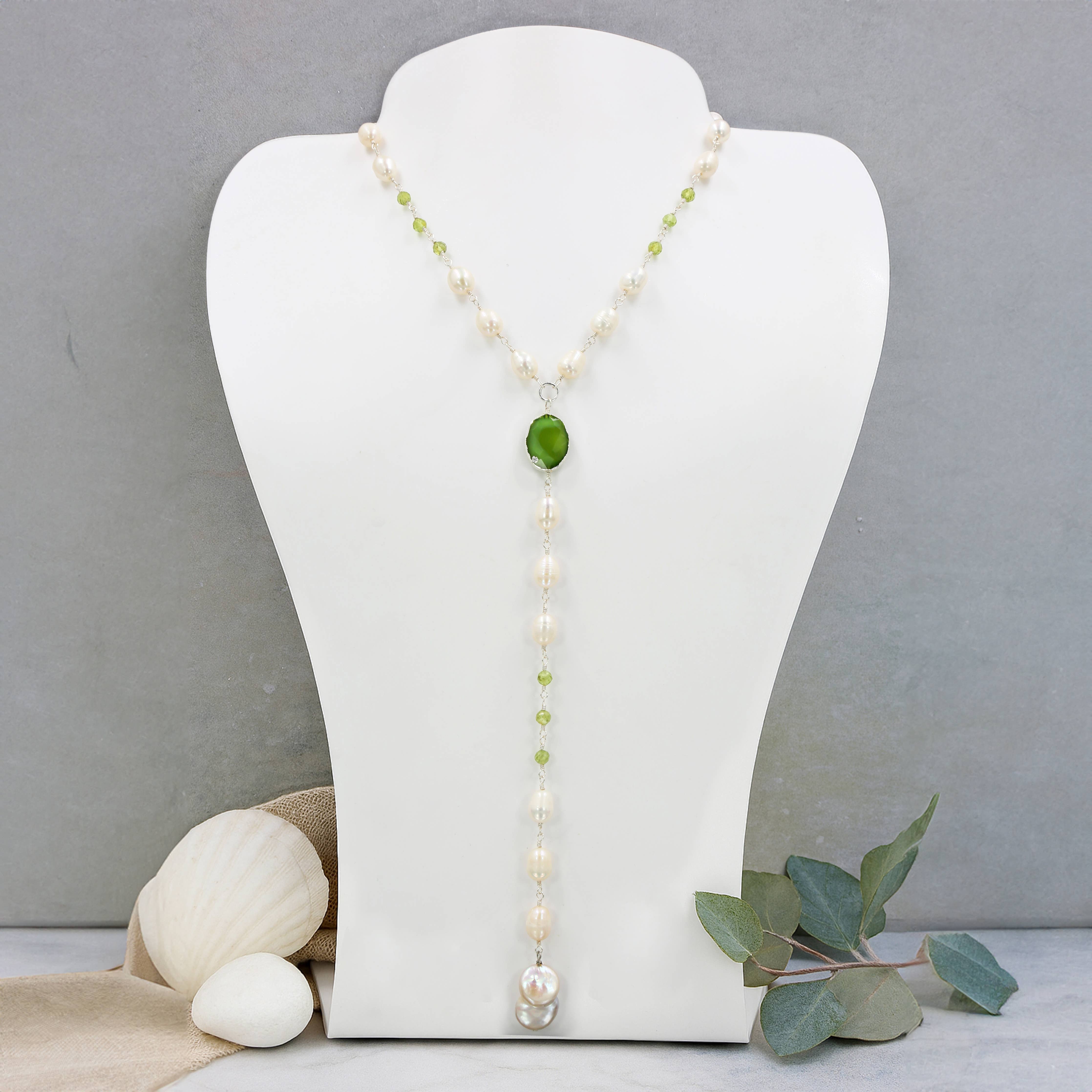 Verdant Grace | Pearl & Peridot Lariat Necklace