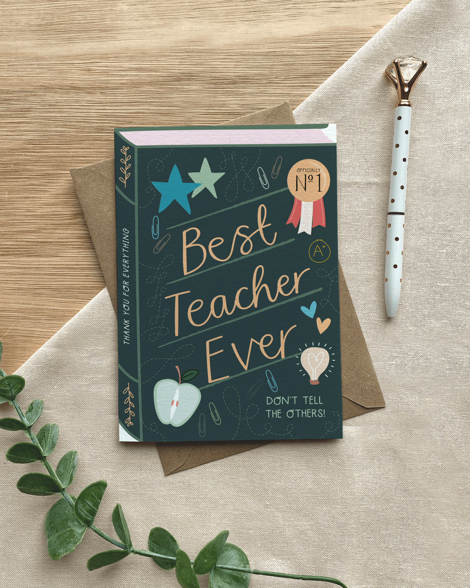 Best Teacher Ever – Luxury Book Greeting Card - Spiral Circle