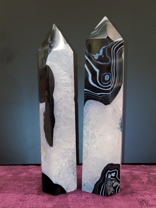 Black Agate & Quartz Tower - Spiral Circle