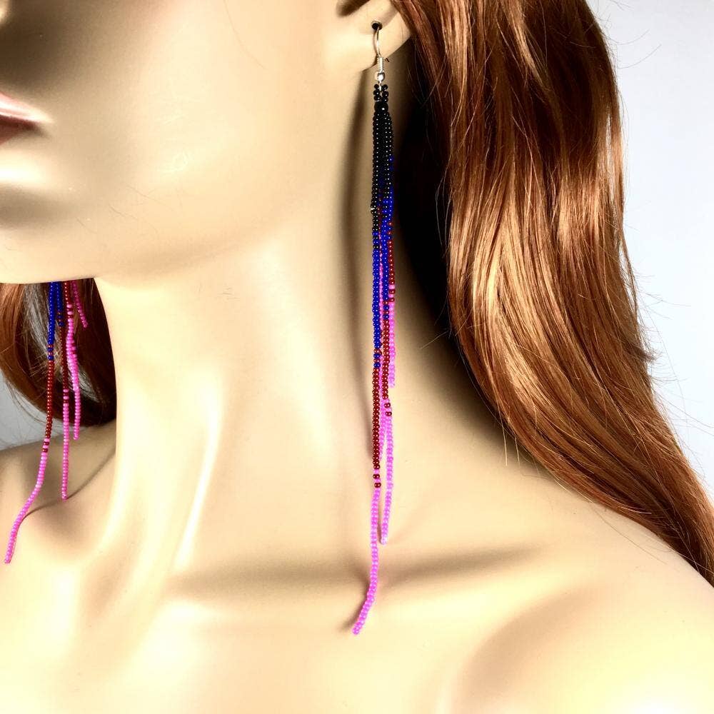 Black, Blue & Pink Seed Beaded Earrings - Spiral Circle