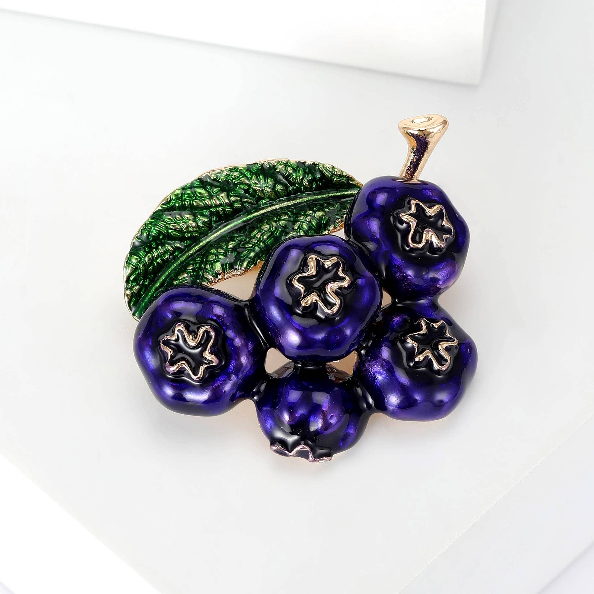 Blueberry Brooch - Spiral Circle