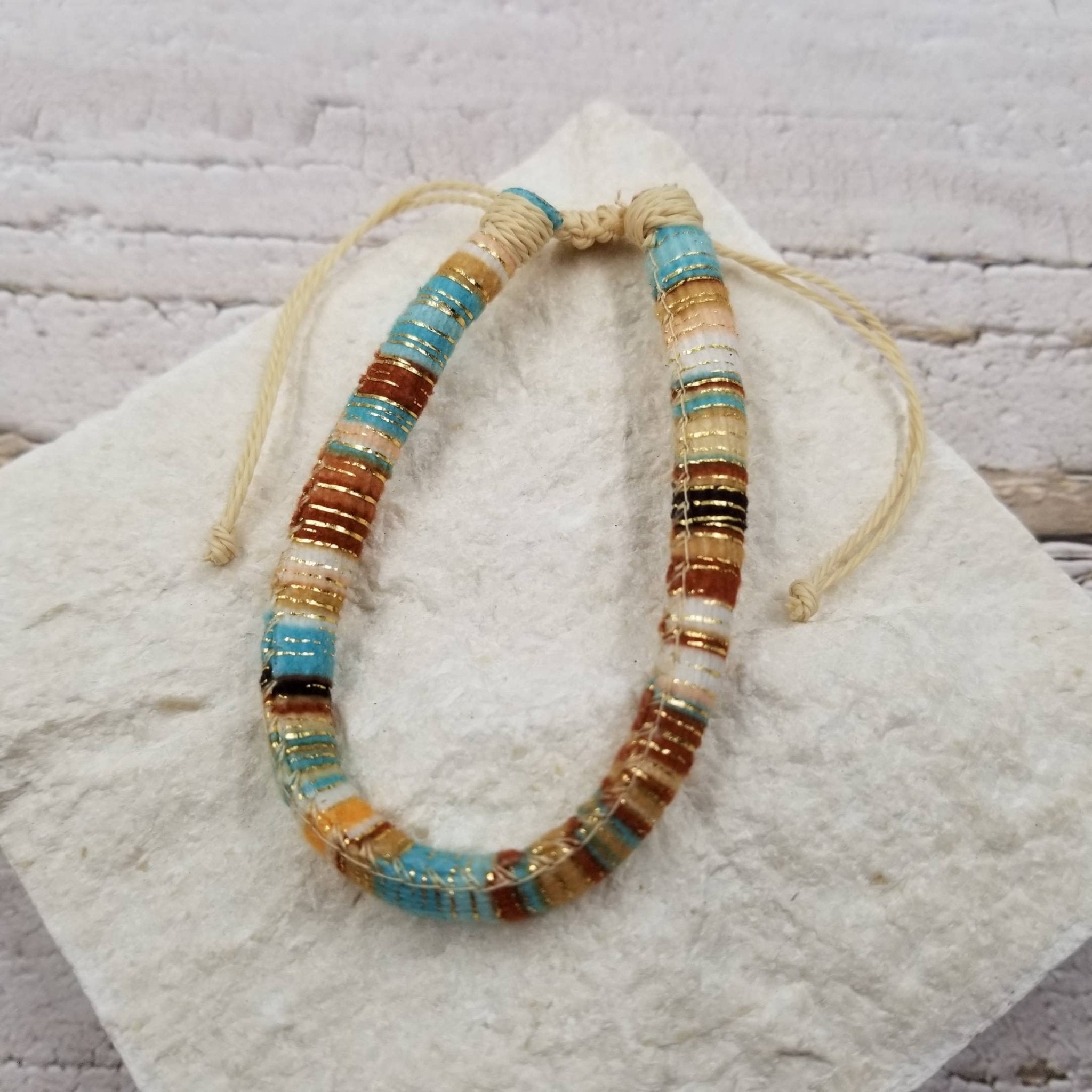 Boho Gold Wire Circle Friendship Bracelet - Spiral Circle