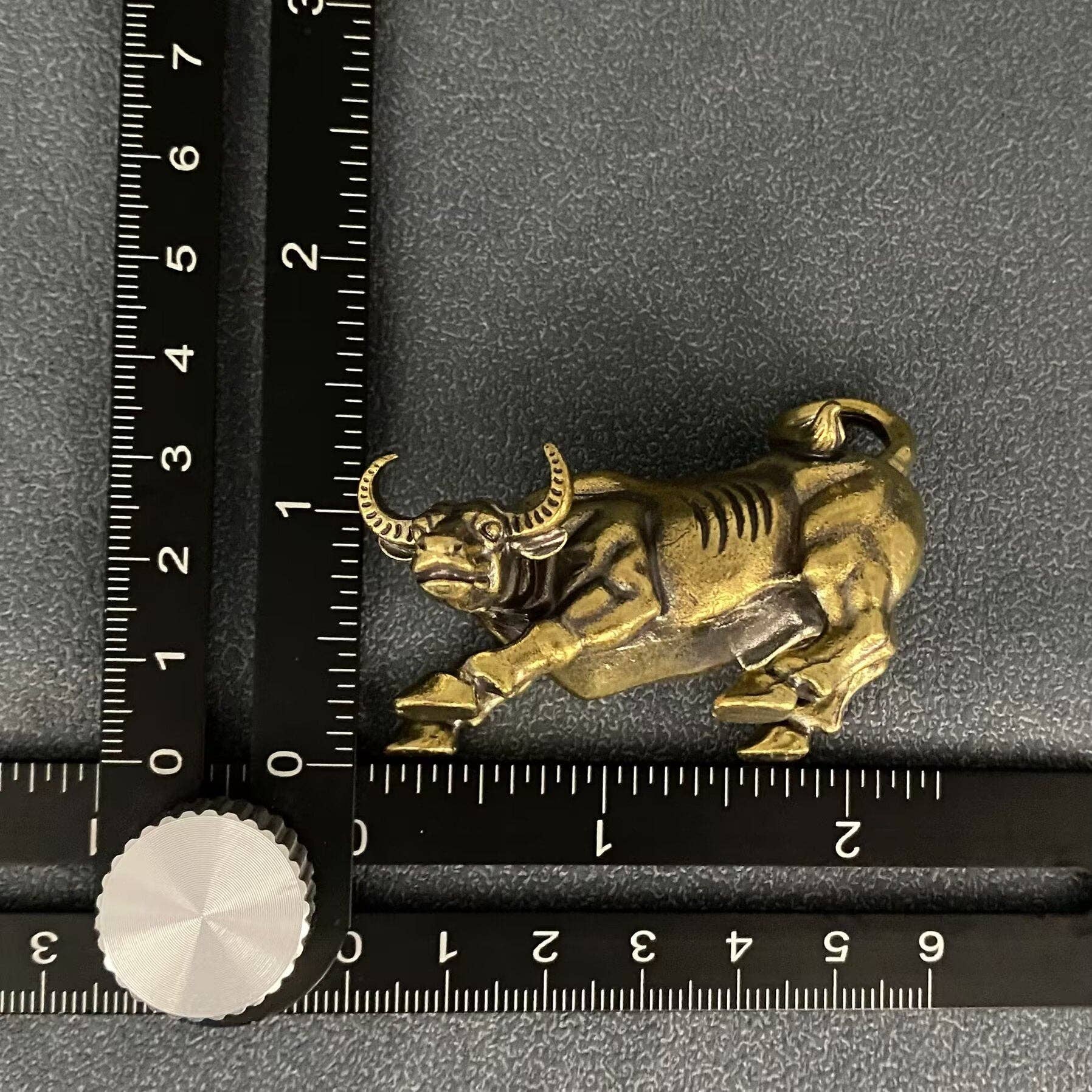 Brass Bull Crafts Desktop Ornaments Decoration - Spiral Circle