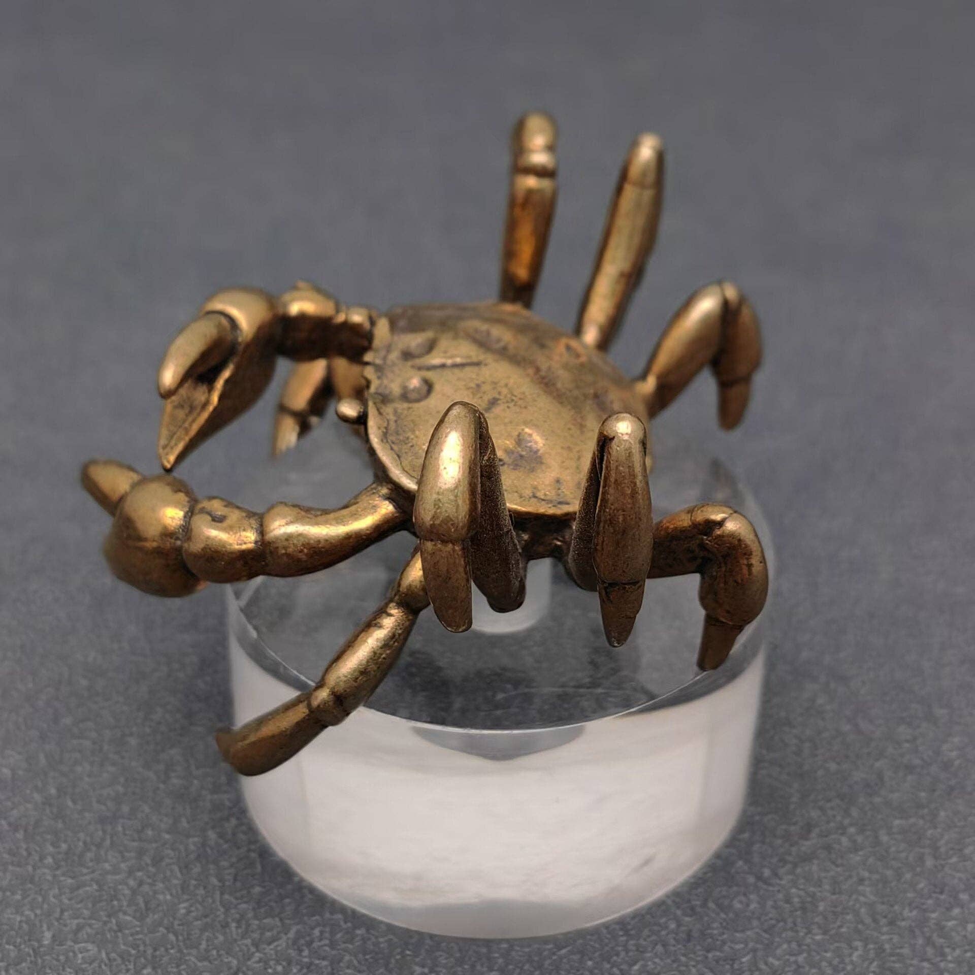 Brass Crab Desktop Ornaments Decoration - Spiral Circle