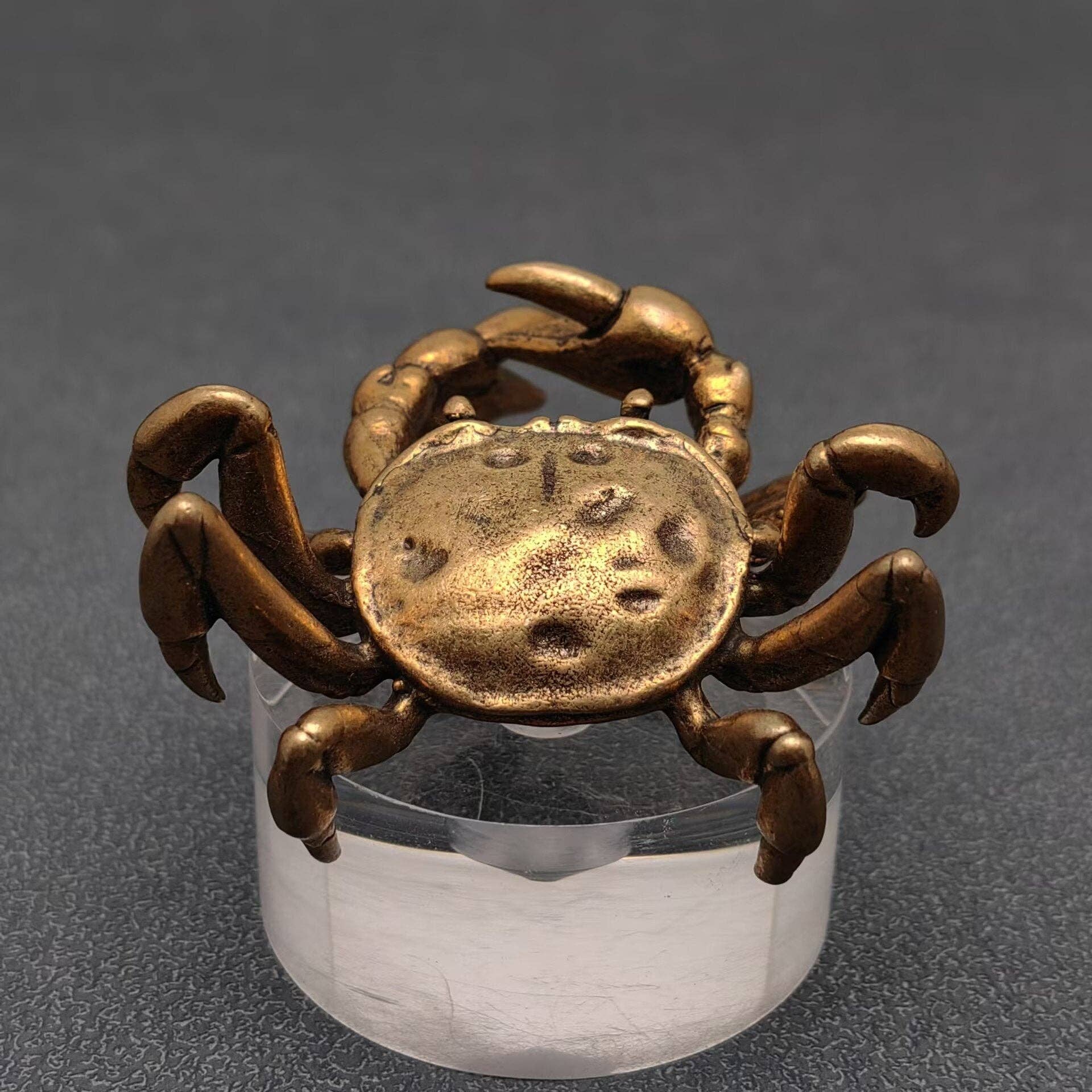 Brass Crab Desktop Ornaments Decoration - Spiral Circle