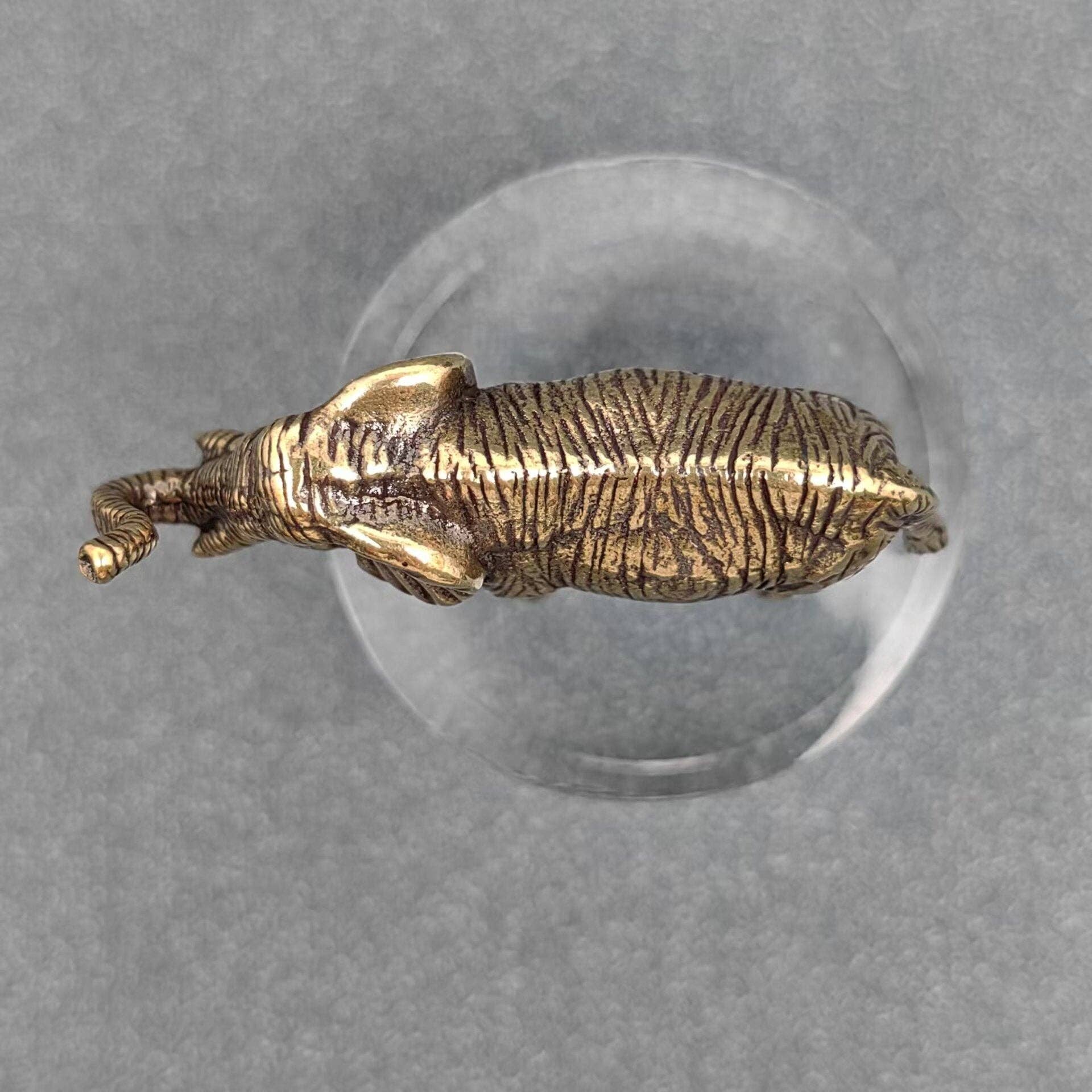 Brass Elephant Desktop Ornaments Decoration - Spiral Circle
