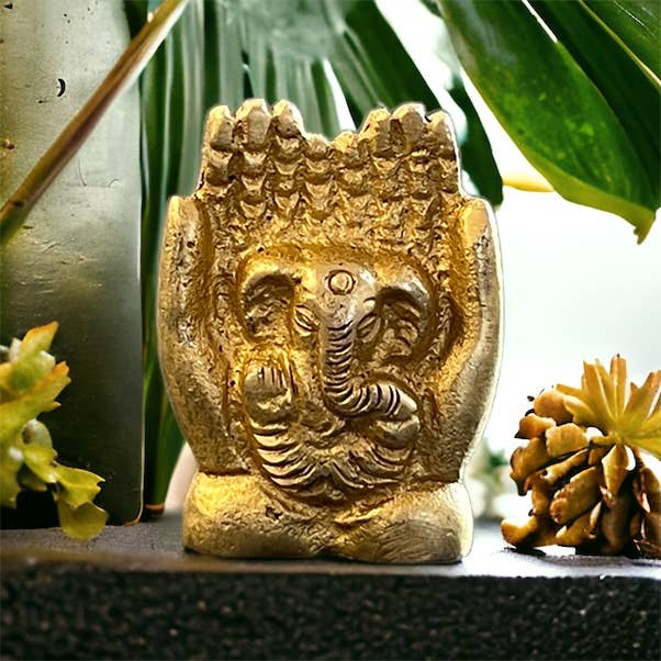 Brass Ganesh Hand Figurine - Spiral Circle