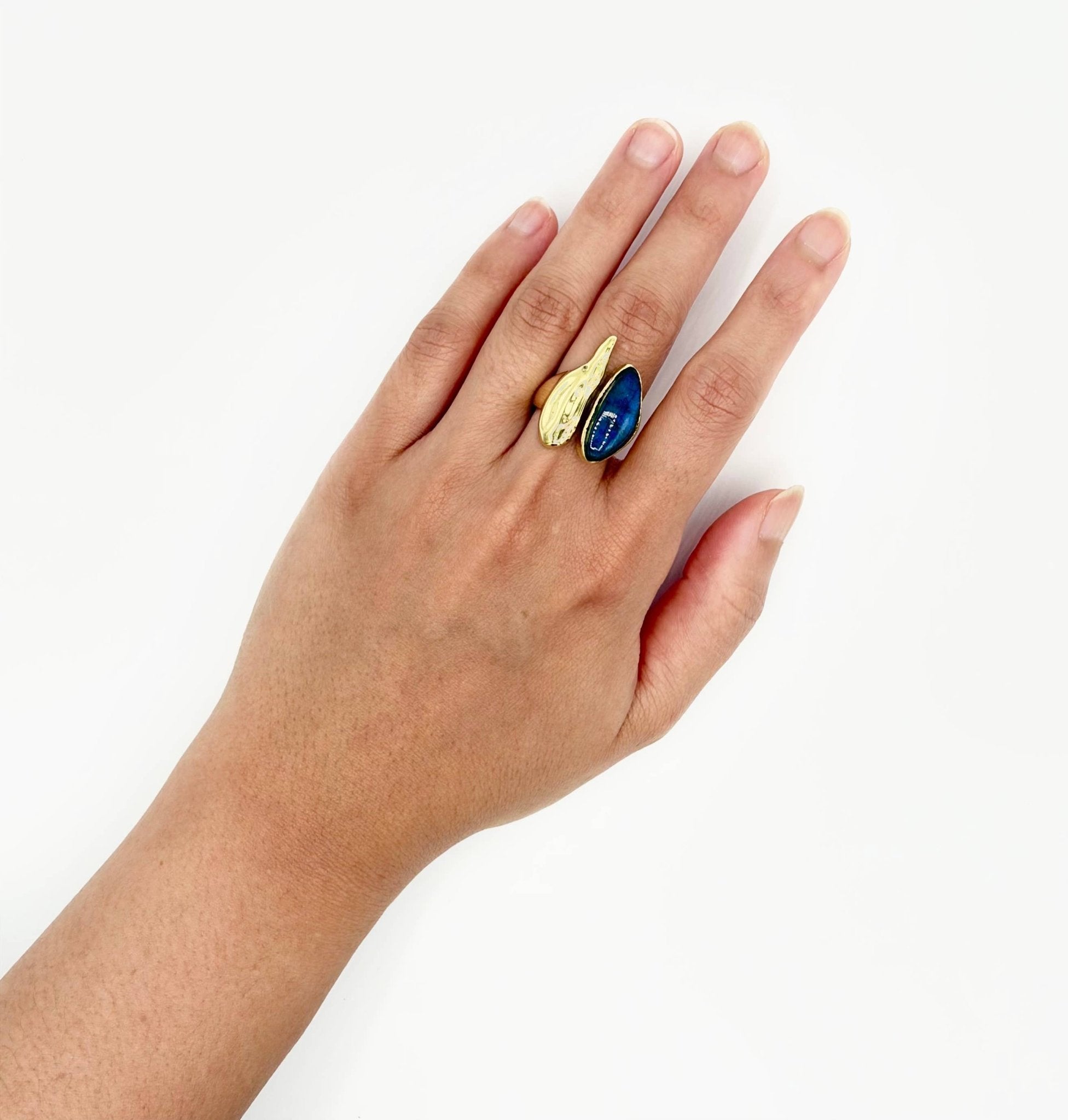 Brass Labradorite Molten Ring - Spiral Circle