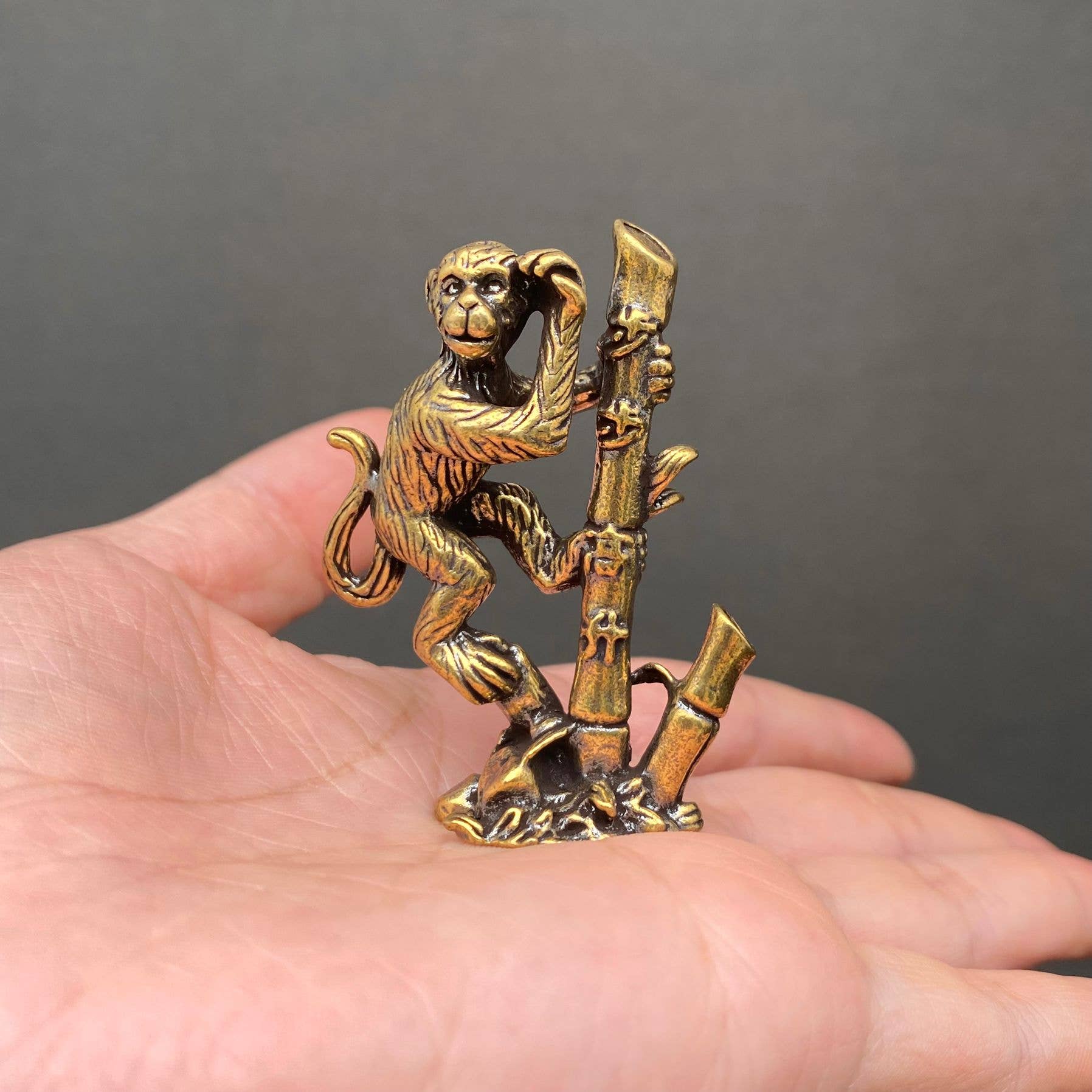 Brass Monkey | Figurine - Spiral Circle