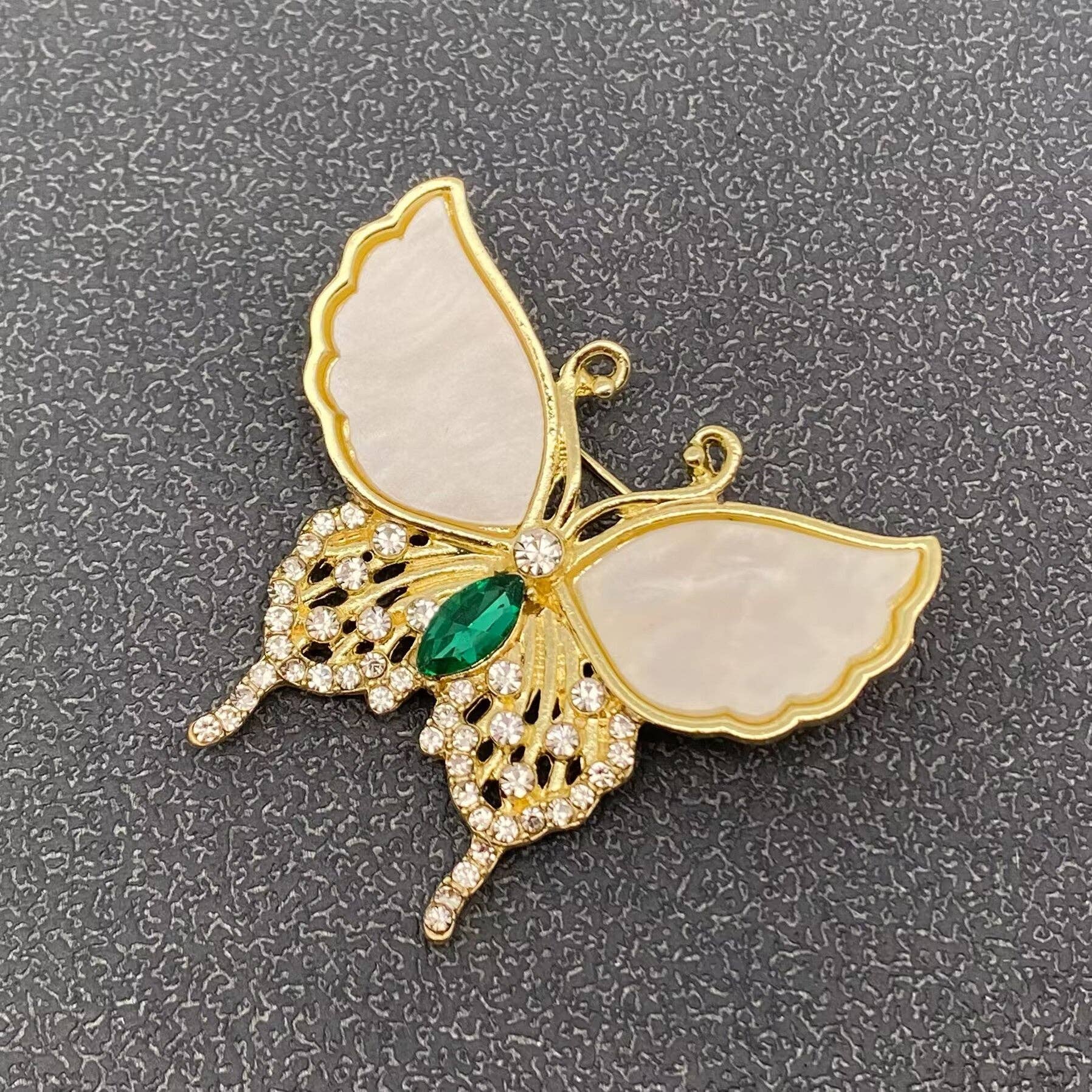 Butterfly Brooch - MIO64577 - Spiral Circle