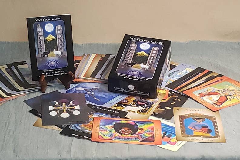 The We'Moon Tarot Card Deck: Featuring art by women from around the world