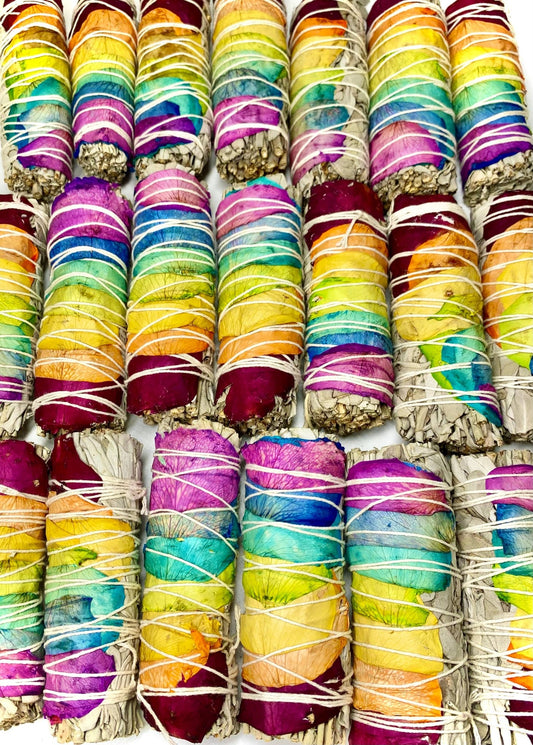 Chakra Rose White Sage Bundle - Spiral Circle