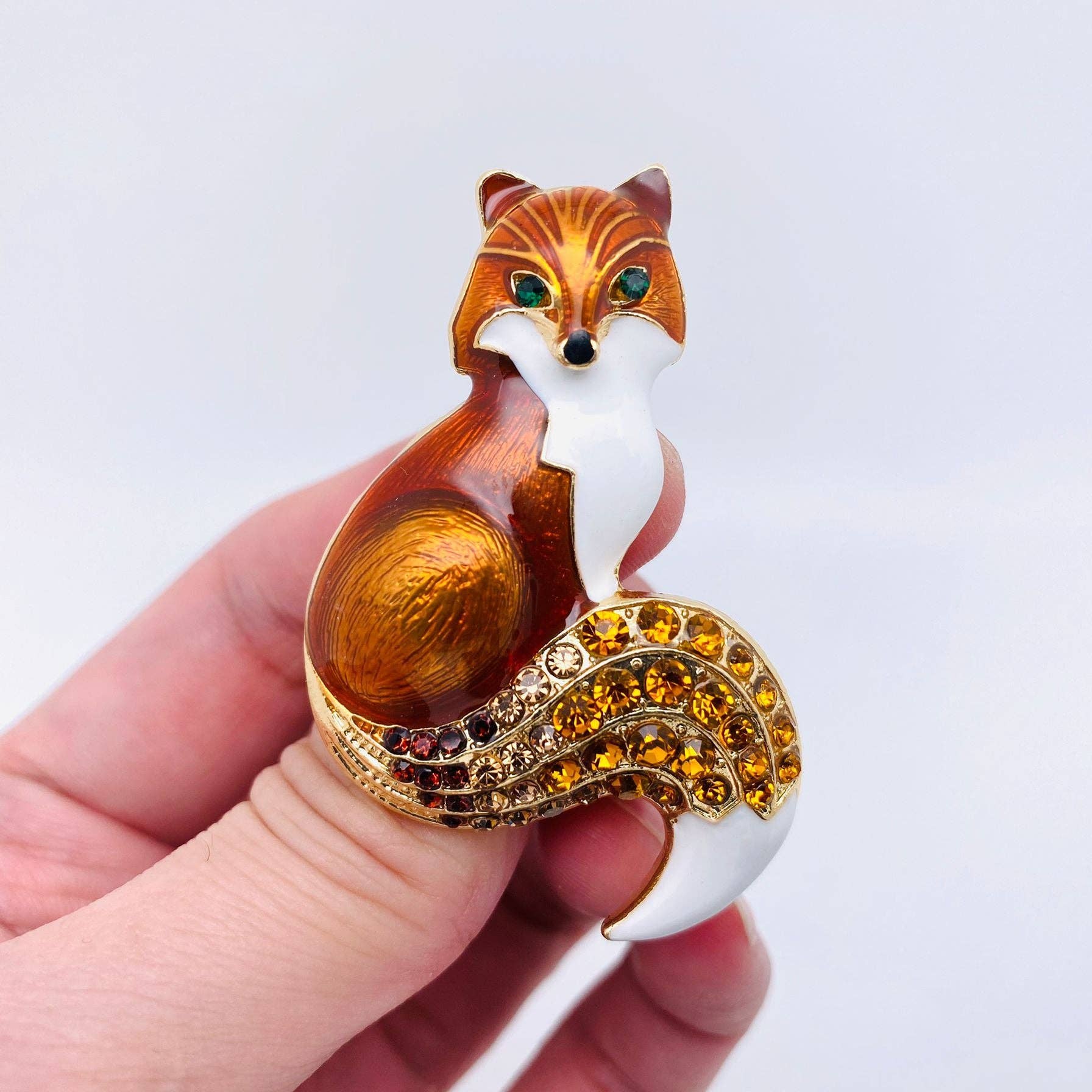 Color Enamel Fox Brooch Animal Pin - Spiral Circle