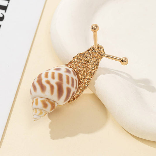 Conch Snail Brooch - Spiral Circle