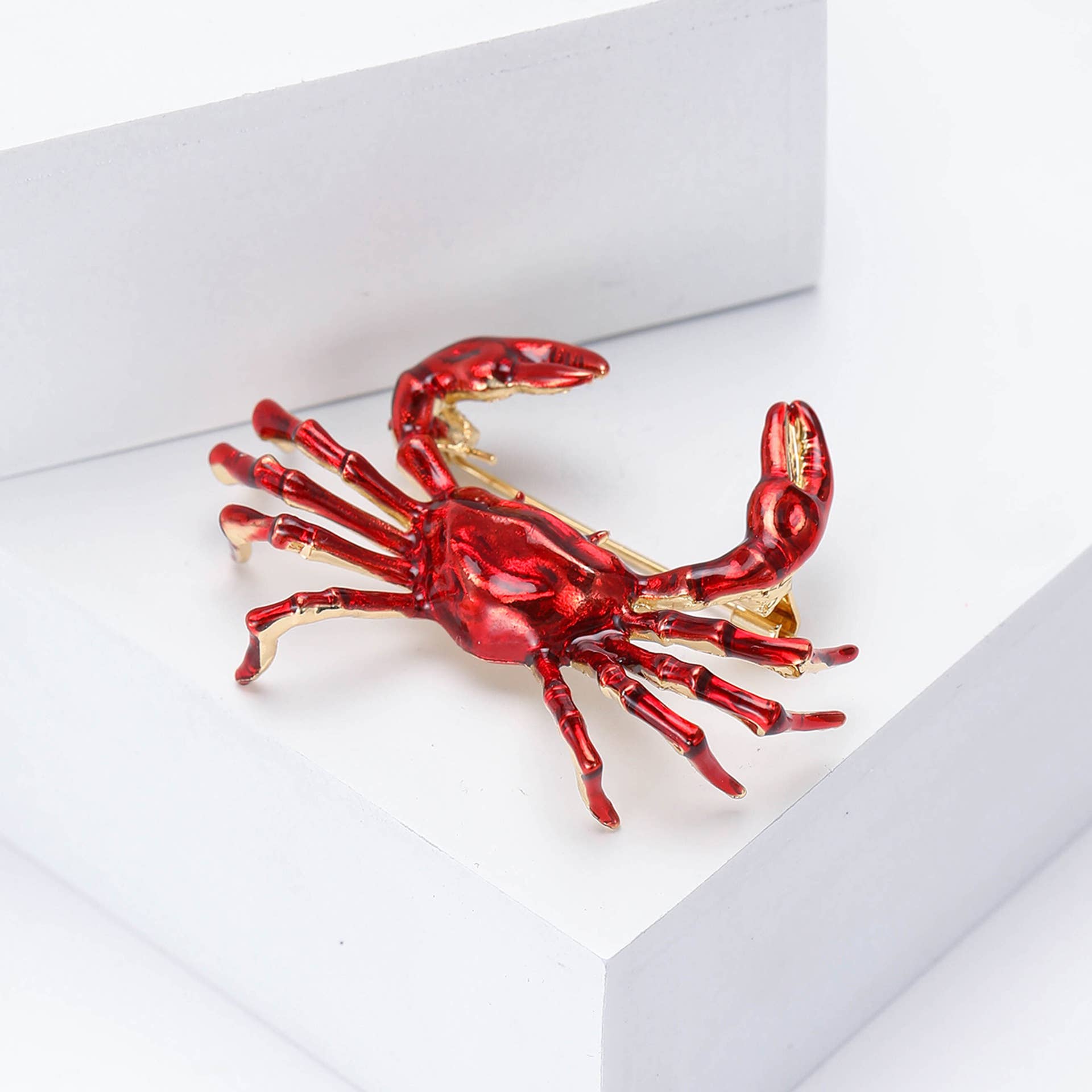 Crab Brooch - Spiral Circle