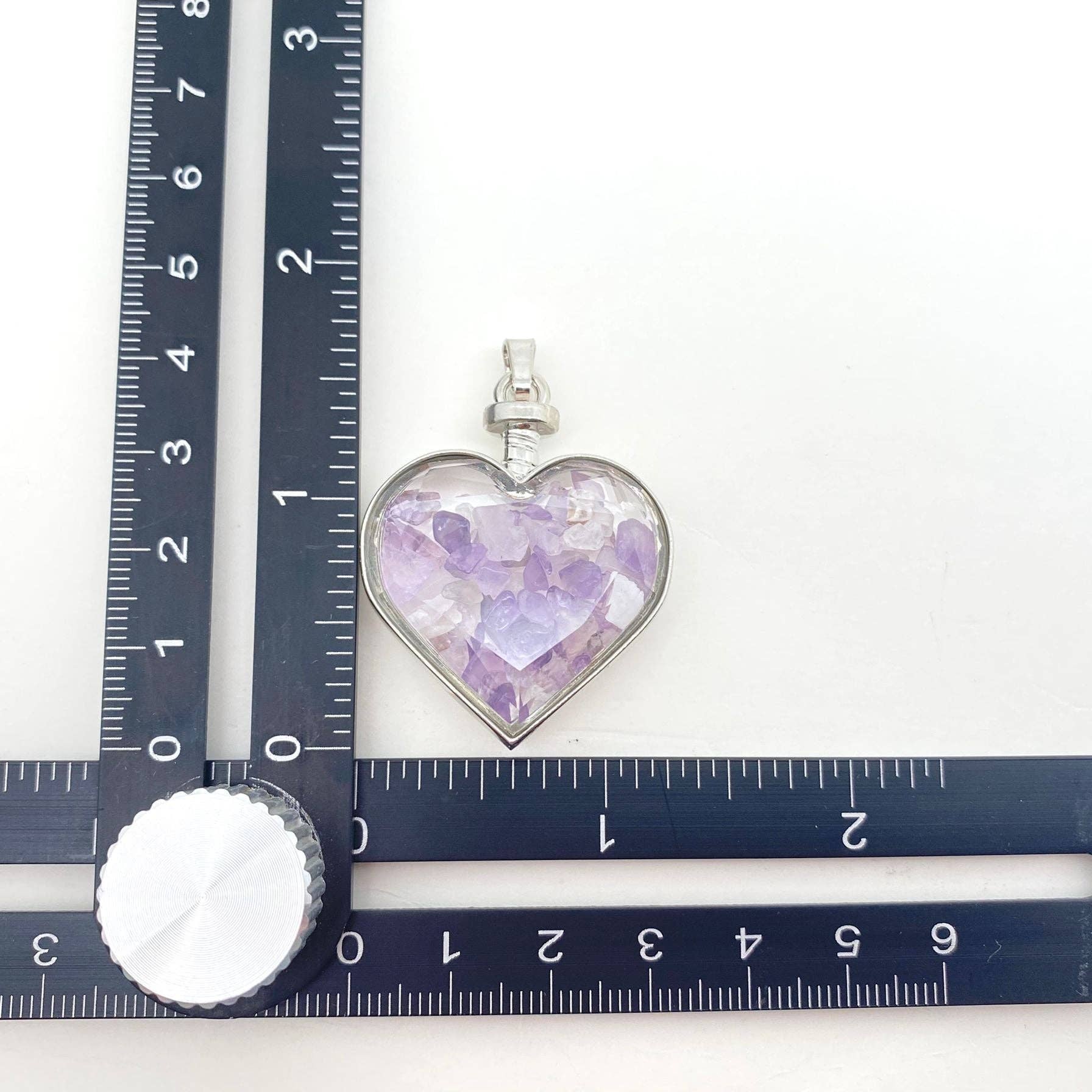 Crystal Gravel In Heart - Shaped Glass Bottle Pendant - CS - Spiral Circle