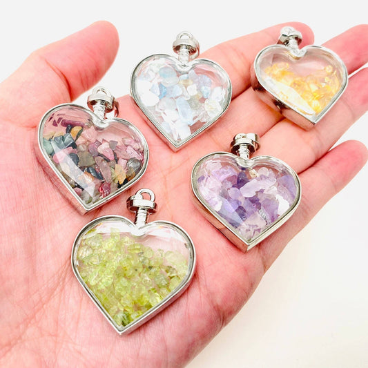 Crystal Gravel In Heart - Shaped Glass Bottle Pendant - CS - Spiral Circle