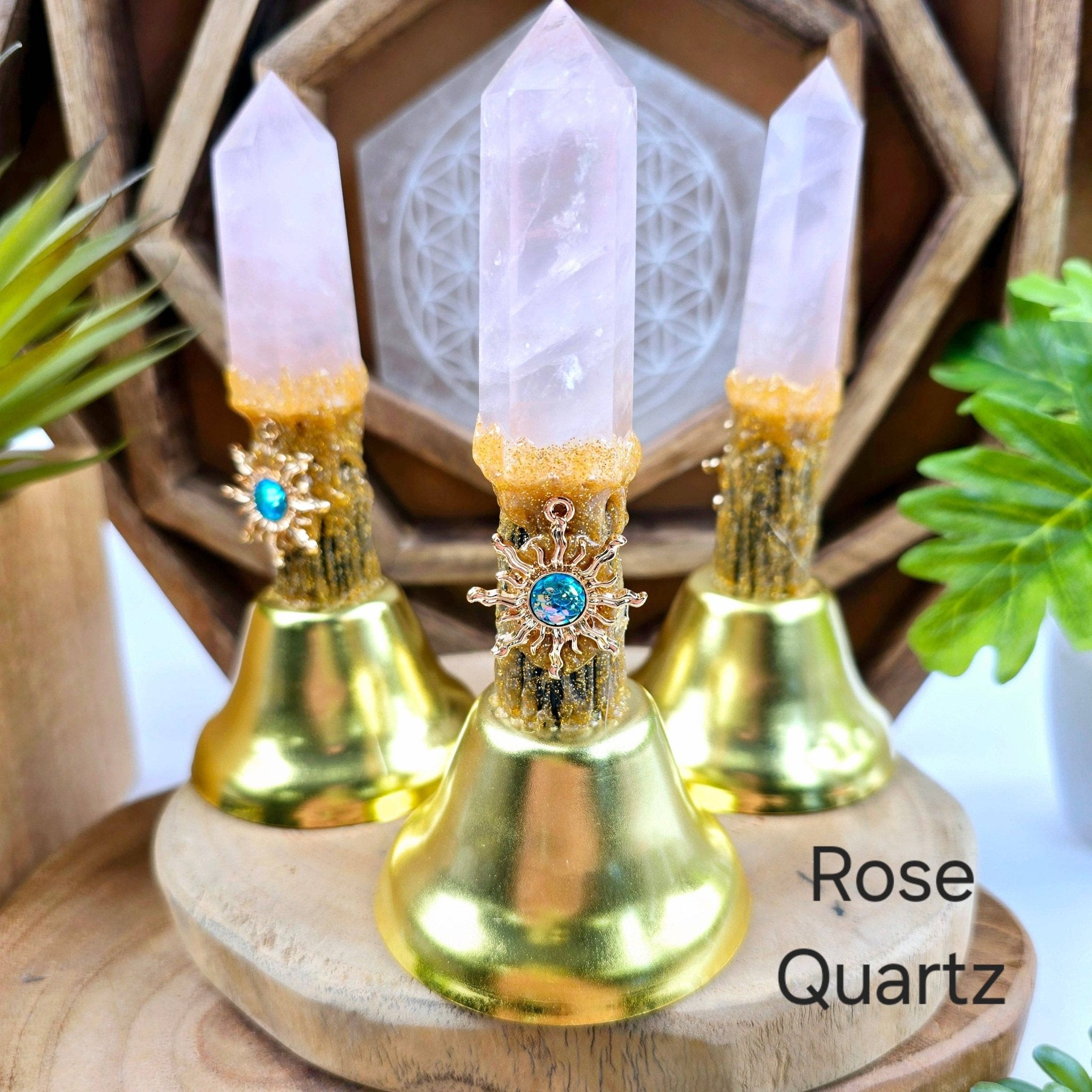 Crystal Point Bell with Sun Charm - Spiral Circle
