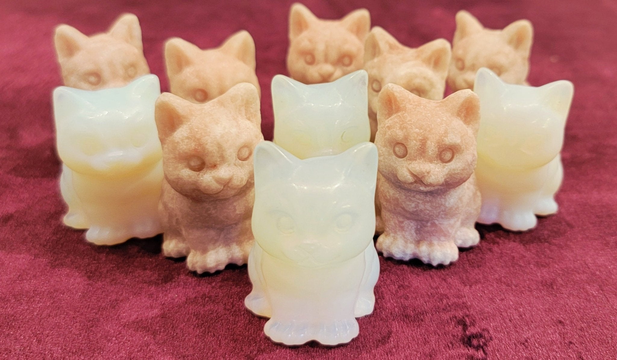 Cute Kitten Figurines - Spiral Circle