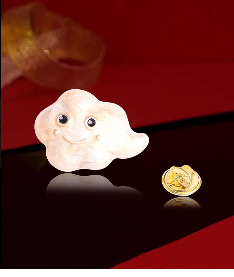 Cute smiling cloud brooch - Spiral Circle