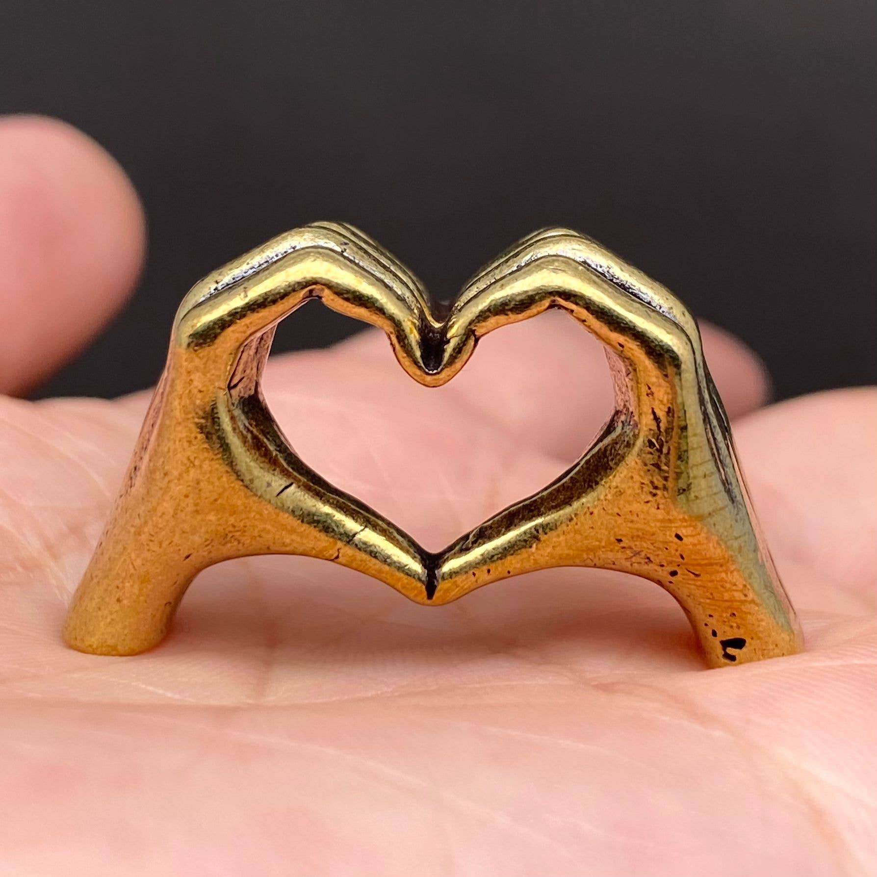 Hand Heart Gesture Brass Crafts Desktop Ornaments