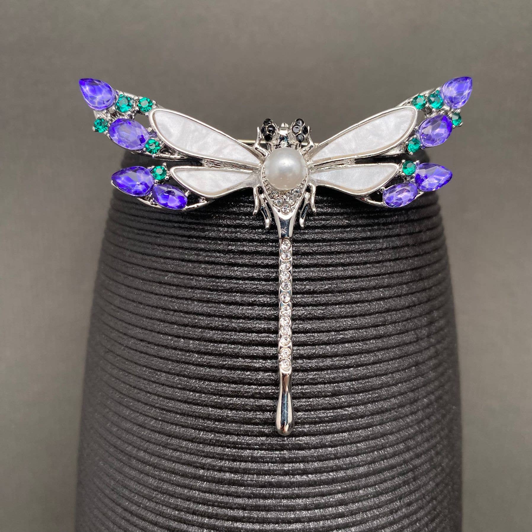 Dragonfly Brooch - Spiral Circle