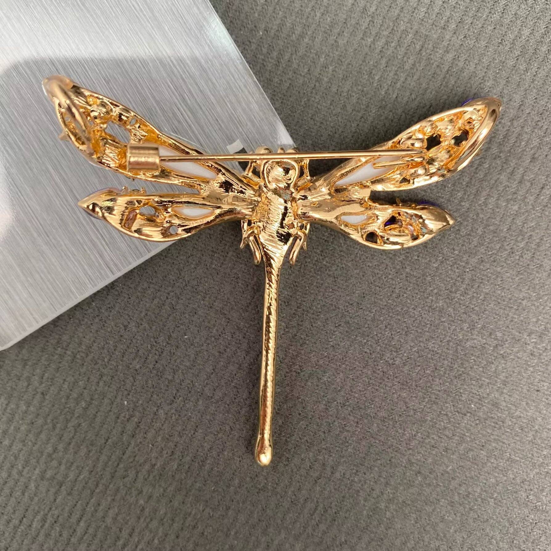 Dragonfly Brooch - Spiral Circle