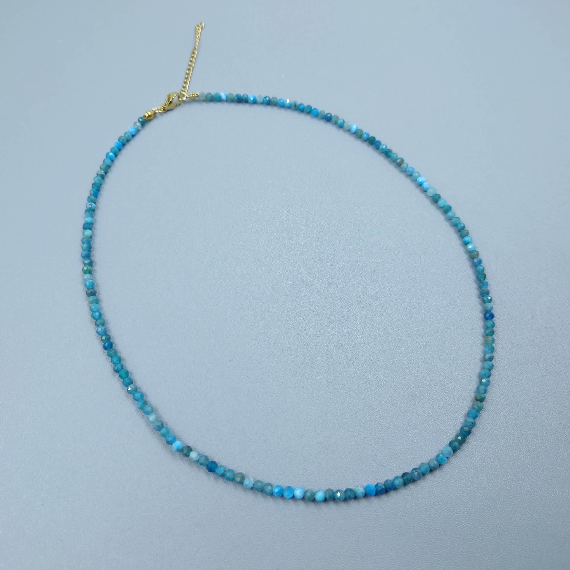 Elegant Gemstone Faceted Bead Necklace - Spiral Circle