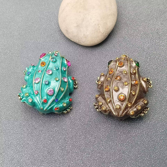 Enamel Frog Brooch Inlaid with Rhinestone - Spiral Circle