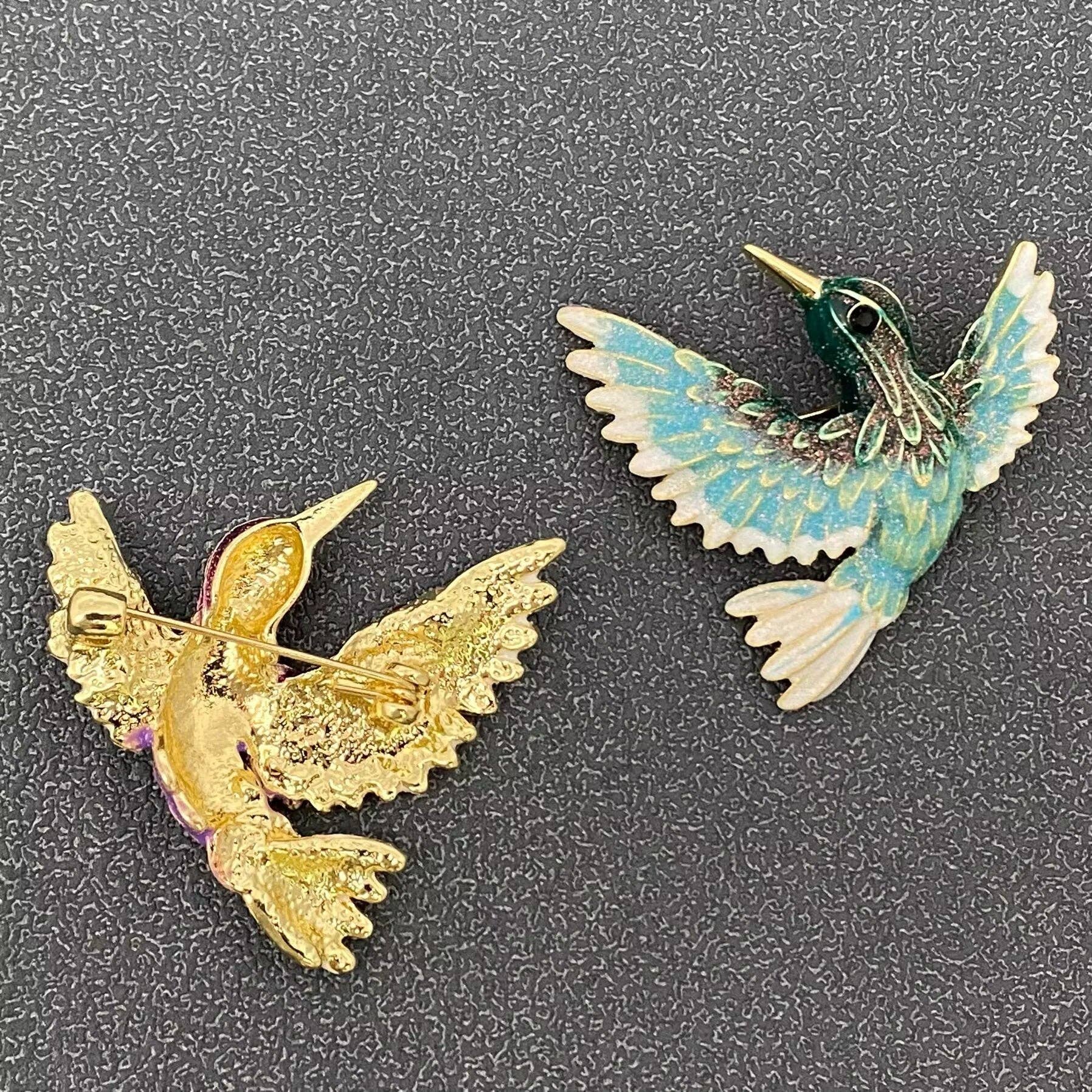 Enamel Hummingbird Brooch - Spiral Circle