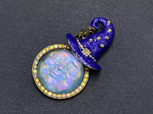 Enamel Moon with Magic Hat Brooch - Spiral Circle