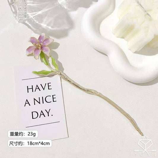 Gardenia Flower Hairpin - Spiral Circle
