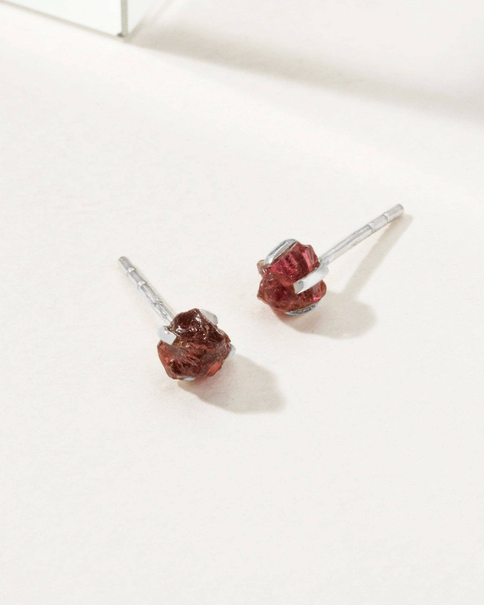 Garnet Beauty Post Earrings | Sterling Silver - Spiral Circle