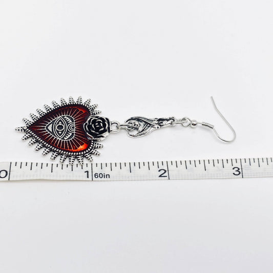 Gothic Punk Heart-Shaped Eye Earrings - Spiral Circle