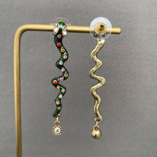 Green Enamel Snake Earrings - Spiral Circle
